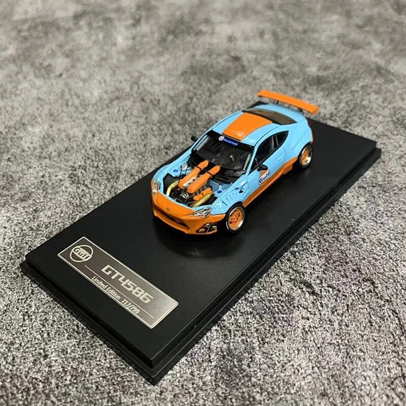 DCM 1:64 GT4586 - 2 Styles - Gulf