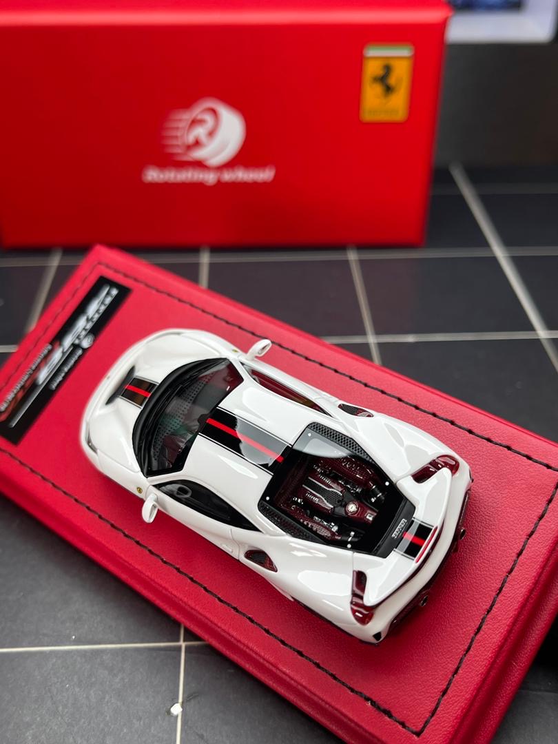 Rotating Wheel 1:64 Ferrari 488 Pista - Resin