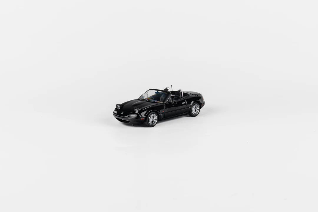 Micro Turbo 1:64 Miata Eunos Roadster - Metallic Black