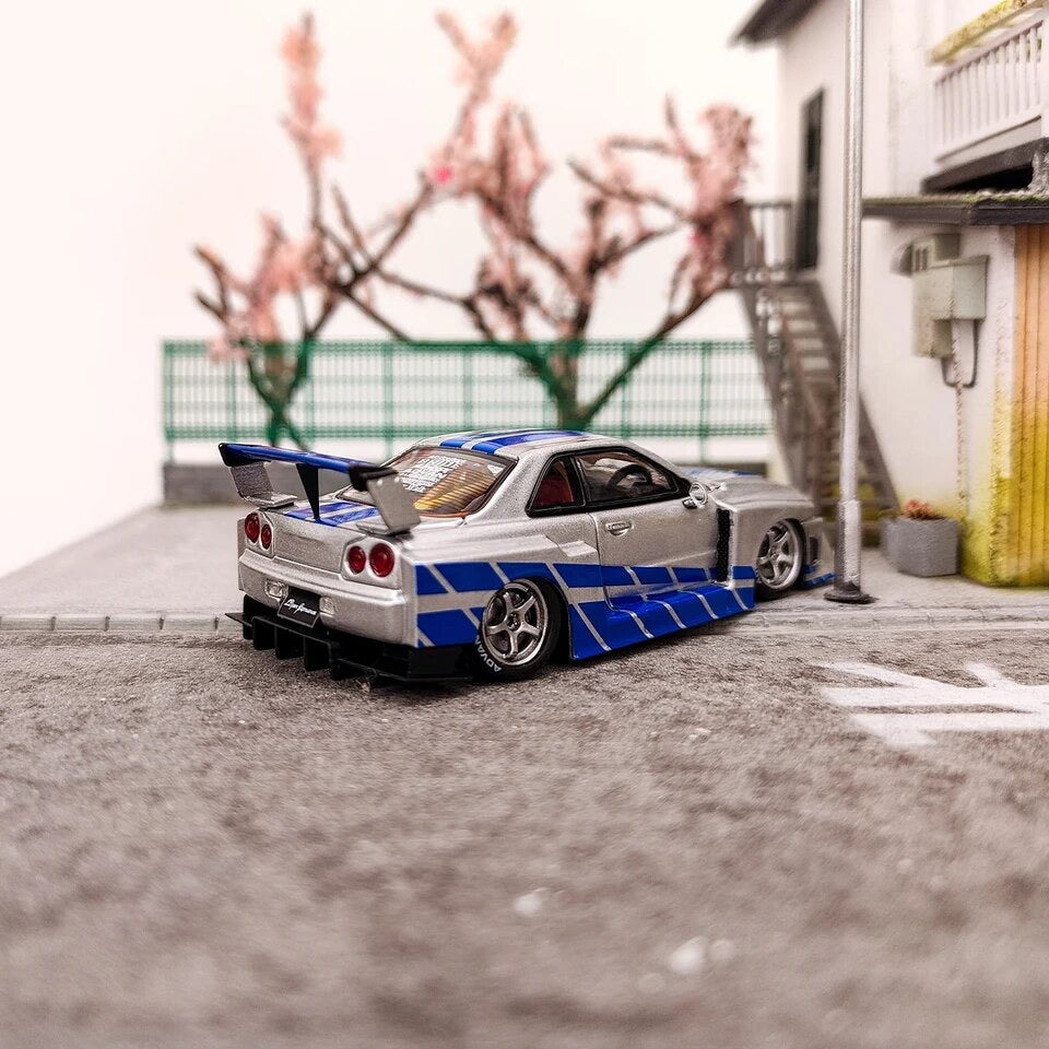 Street Weapon 1:64 Nissan Skyline ER34 LBWK Silhouette - 2 styles