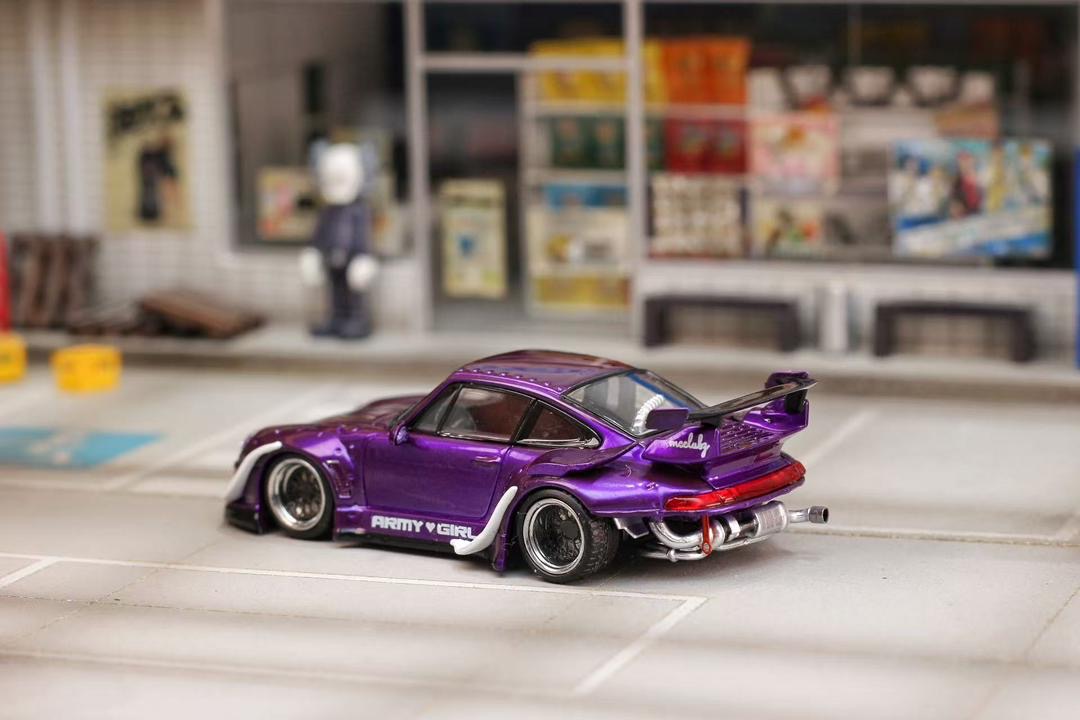Street Weapon 1:64 Porsche RWB 993 Purple Army Girl