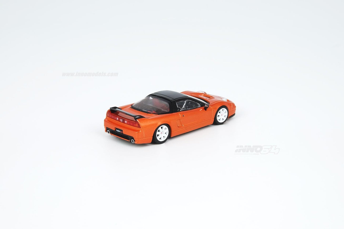 Inno64 1:64 Honda NSX-R NA2 Imola Orange Pearl With Extra Wheels