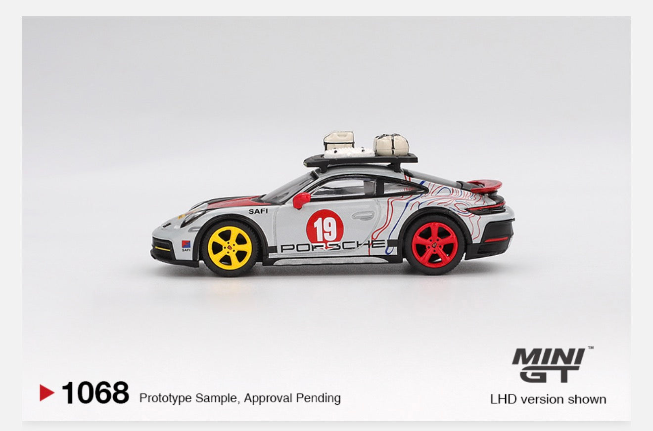 MiniGT 1:64 Porsche 911 Dakar "Uncle Rally" #1068