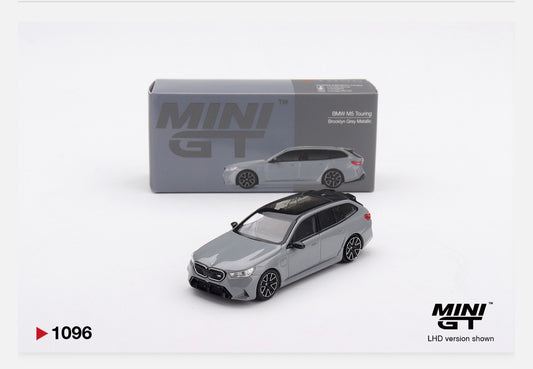 MiniGT 1:64 BMW M5 Touring Brooklyn Grey Metallic #1096