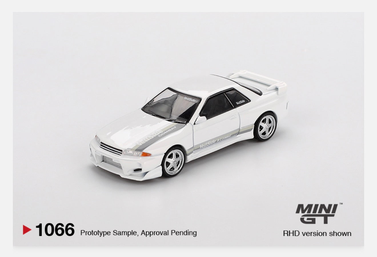 MiniGT 1:64 Nissan Skyline GT-R (R32) VeilSide Combat C-I White #1066