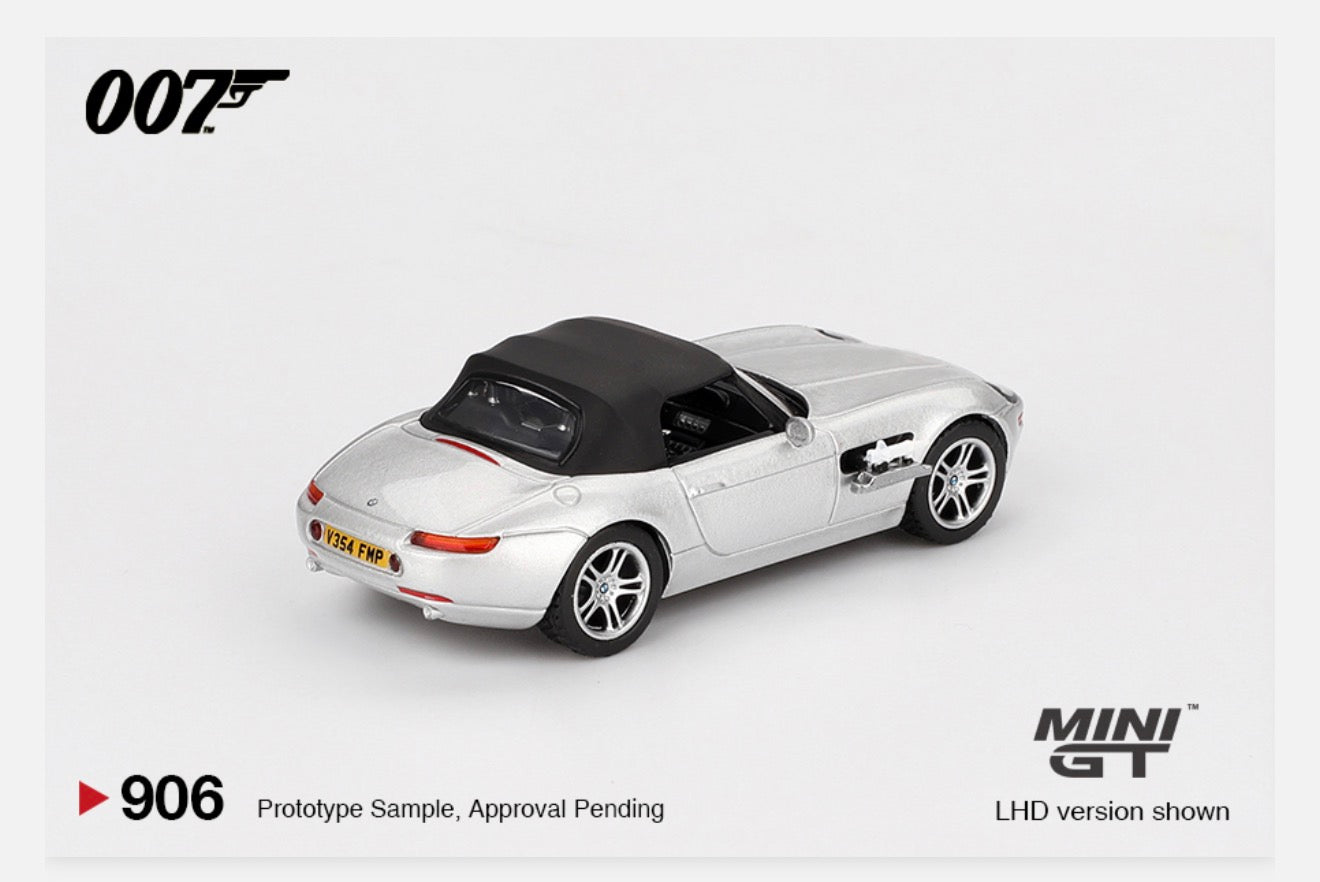 MiniGT 1:64 BMW Z8 "The World Is Not Enough" #906