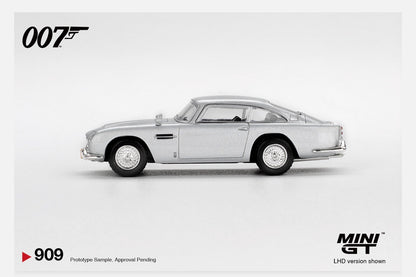 MiniGT 1:64 Aston Martin DB5 “Casino Royale” #909