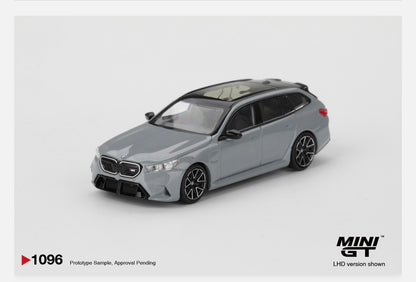 MiniGT 1:64 BMW M5 Touring Brooklyn Grey Metallic #1096