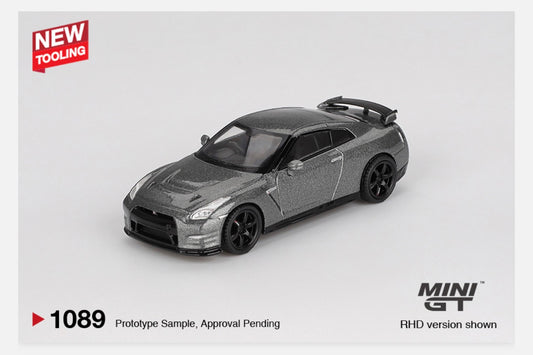 MiniGT 1:64 Nissan GT-R 2013 Dark Metal Gray - NISMO R35 CRS Version #1089
