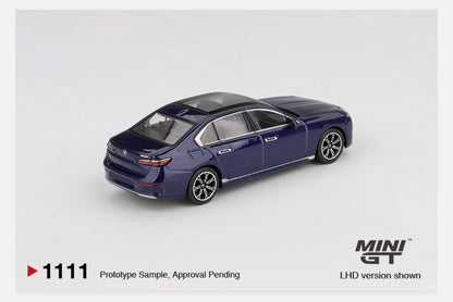 MiniGT 1:64 BMW i7 xDrive60 Tanzanite Blue Metallic #1111