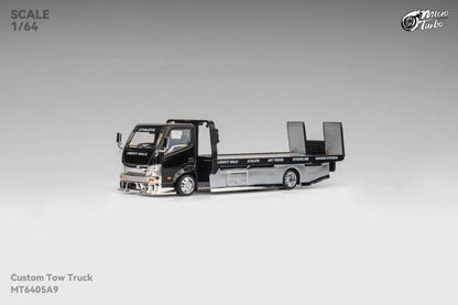 Micro Turbo 1:64 LBWK Flatbed Tow Truck Black Chrome