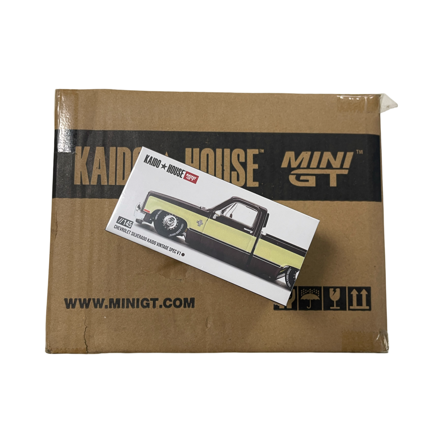 MiniGT X Kaido House 1:64 Chevrolet Silverado Kaido Vintage Spec V1 – Two-Tone Brown Cream *SEALED CASE* KHMG145