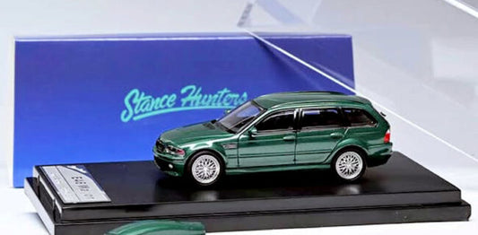 Stance Hunters 1:64 BMW M3 Series Touring E46 With Roof Box - Metallic Green