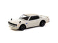 Tarmac Works 1:64 Nissan Skyline 2000GT-R (KPGC10) Ivory White - Japan Special Edition - GLOBAL64