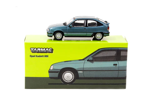 Tarmac Works 1:64 Opel Kadett GSi Green Metallic - GLOBAL64