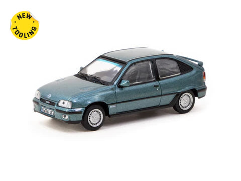 Tarmac Works 1:64 Opel Kadett GSi Green Metallic - GLOBAL64