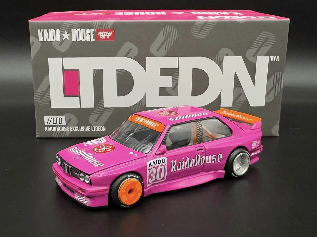 Kaido House 1:64 LTDEDN BMW M3 Kaidohaus Kaido House Exclusive - KHMG189