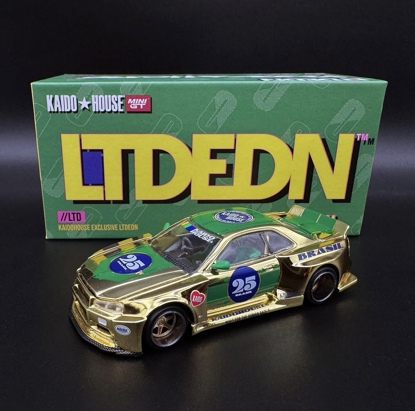 Kaido House 1:64 LTDEDN 2025 Salao Diecast Exclusive Nissan Skyline GT-R R34 Kaido Racing Gold Chrome - KHMG204