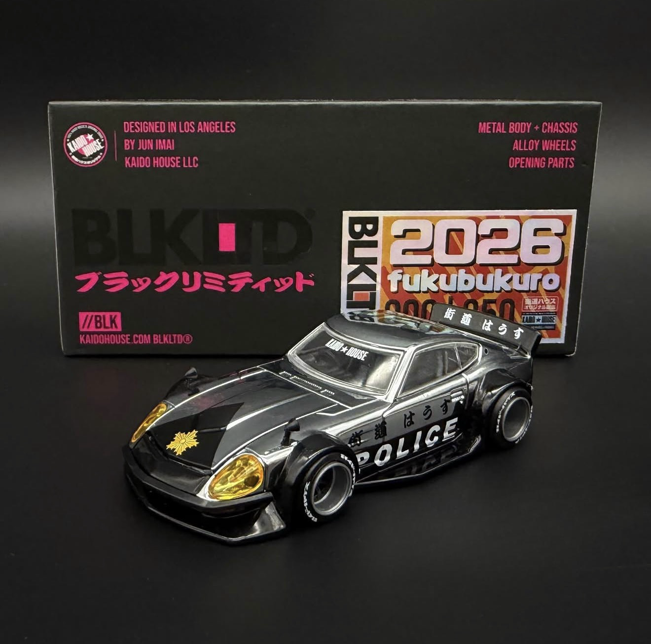 Kaido House 1:64 BLKLTD 2026 Fukubukuro Nissan Fairlady Z Kaido GT Police - KHMG209