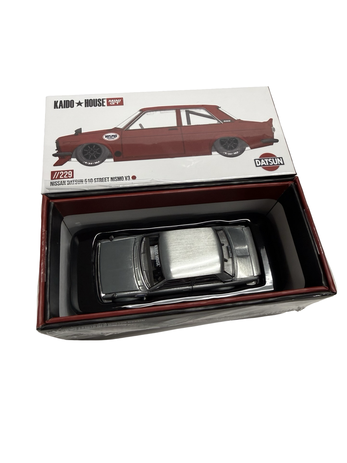 Kaido House 1:64 Datsun 510 Street Nismo V3 - Regular & Chase PAIR