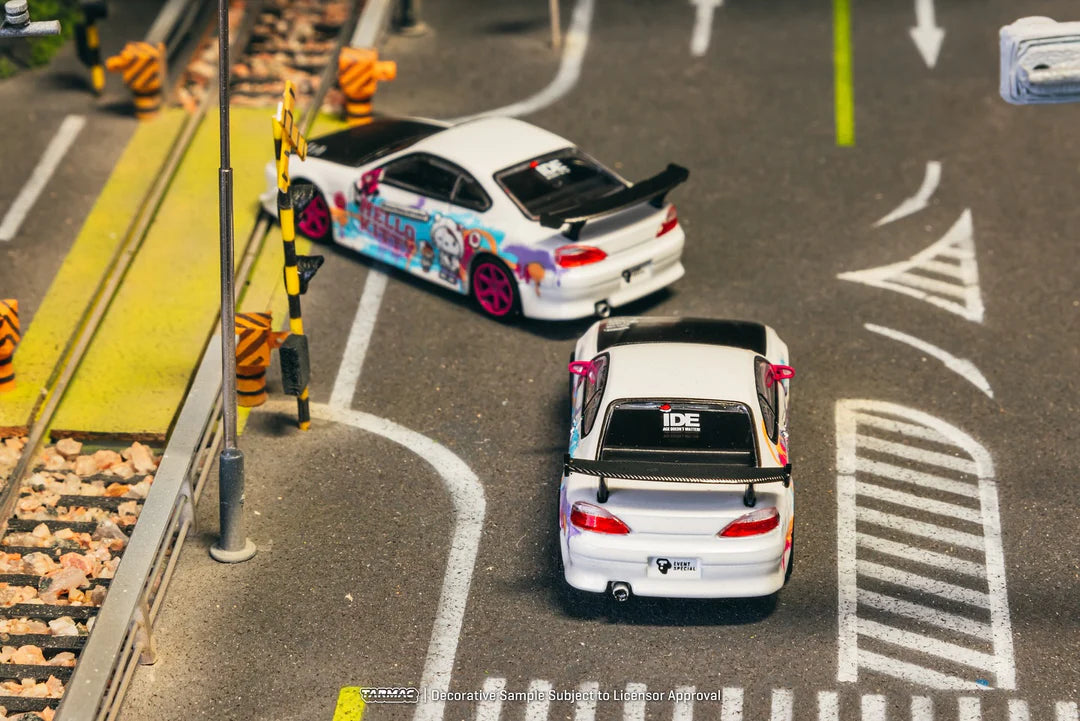 Tarmac Works 1:64 Vertex Nissan Silvia S15 Hello Kitty Drift Car IDE Limited Edition