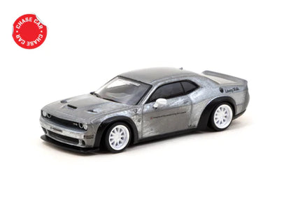 Tarmac Works 1:64 LB-WORKS Dodge Challenger SRT Hellcat – White – CHASE