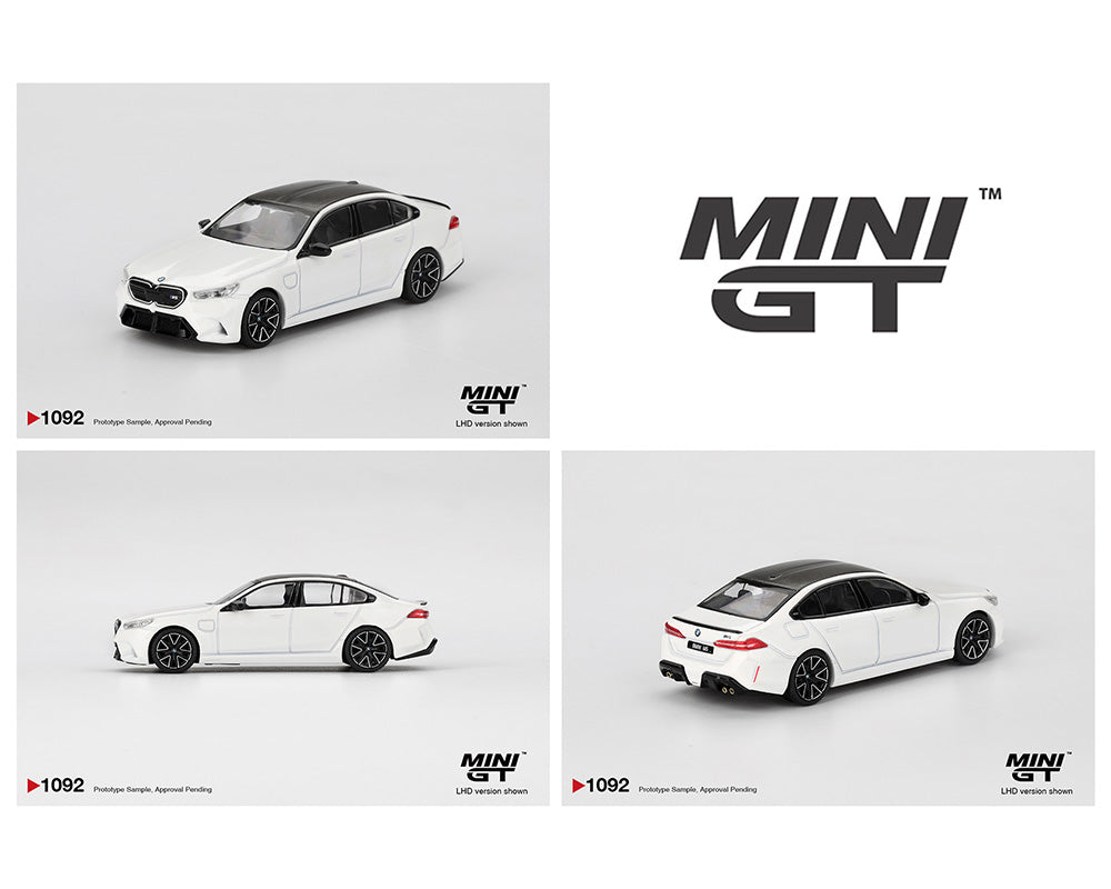 MiniGT 1:64 BMW M5 – Alpine White #1092