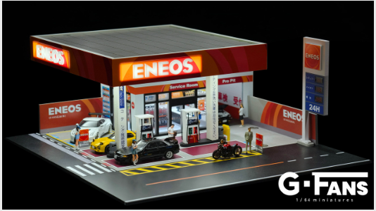 American Diorama X G-Fans 1:64 ENEOS Gas Station Diorama With LED Lights & 2 Figures