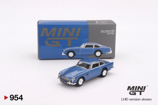 MiniGT 1:64 Aston Martin DB5 – Sierra Blue #954