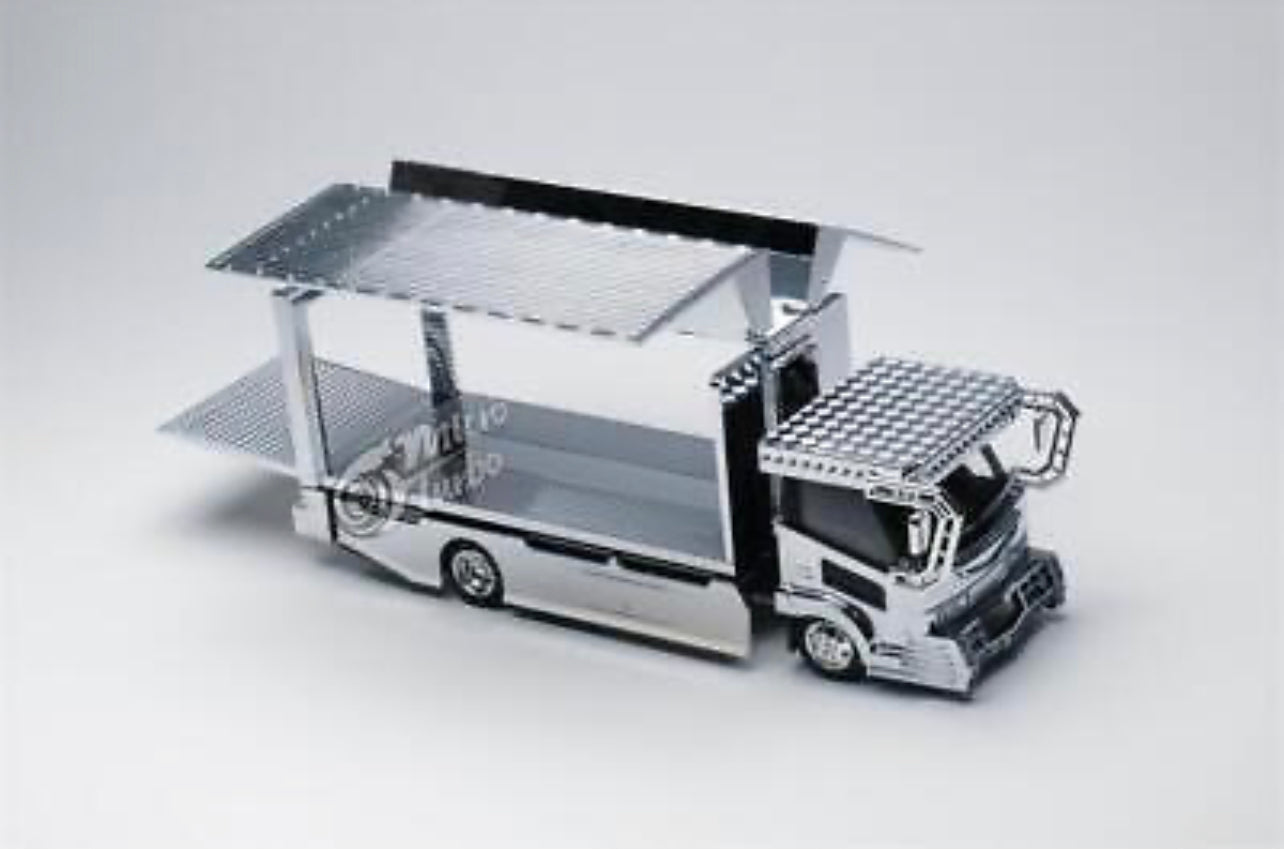 Micro Turbo 1:64 Dekotora Truck Gull-Wing Chrome Silver