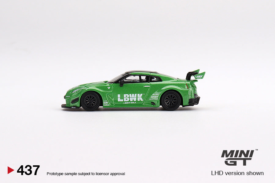 MiniGT 1:64 LB Silhouette Works GT Nissan 35GT-RR Ver.2 Apple Green - MiJo Exclusive #437