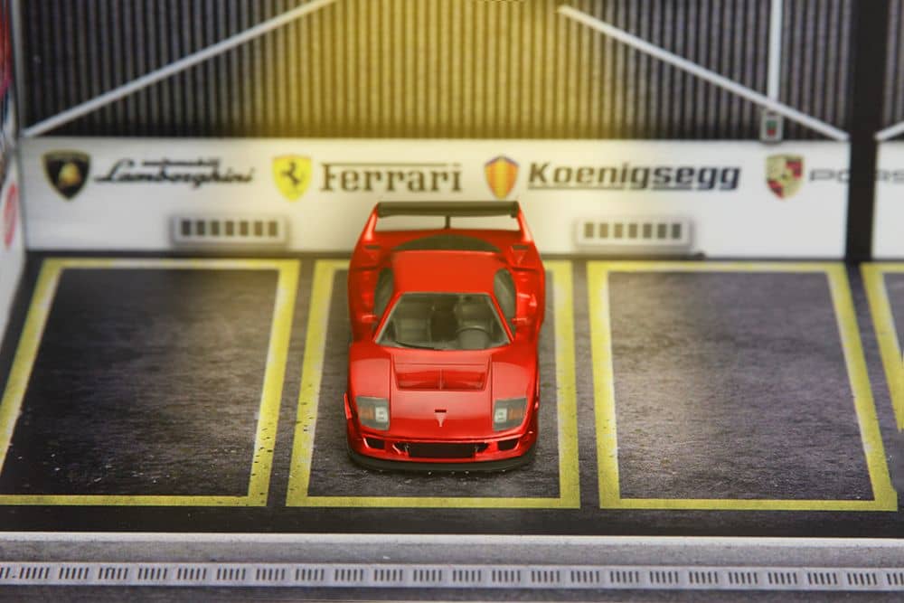 Stance Hunters 1:64 Ferrari F40 LM Red With Removable Engine Bonnet