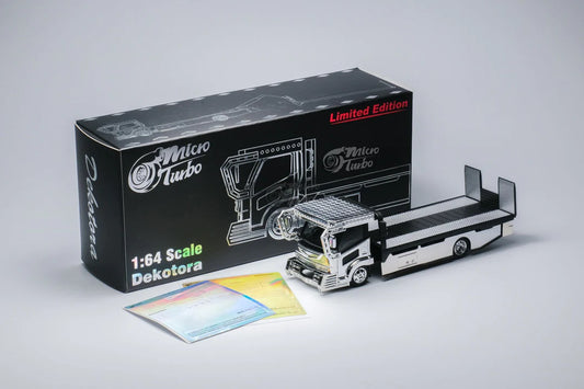 Micro Turbo 1:64 Dekotora Flatbed Tow Truck [Limited 999pcs]