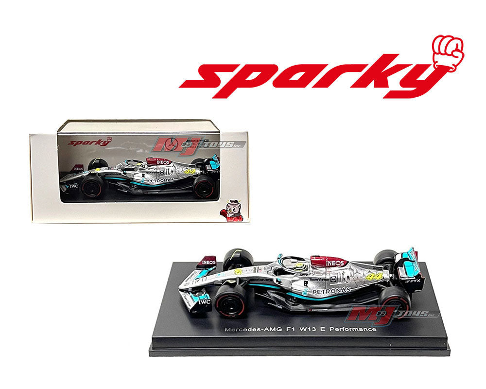 Sparky 1:64 Mercedes-AMG Petronas F1 W13 E Performance No.44 Mercedes-AMG Petronas F1 Team 2022 – Lewis Hamilton