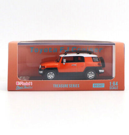 Stance Hunters 1:64 Toyota FJ Cruiser - Treasure Series