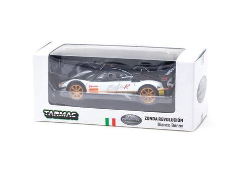 Tarmac Works 1:64 Pagani Zonda Revolución Bianco Benny Global64