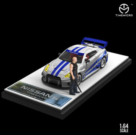 Time Micro 1:64 Tribute To Classics Nissan R35 GT-R Silver *With Figure*