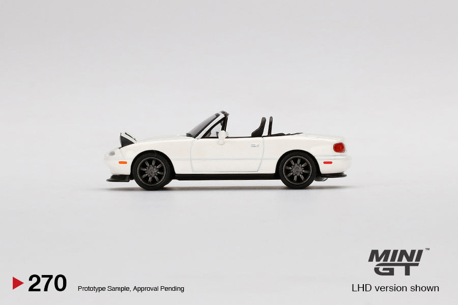 MiniGT Mazda Miata MX-5 (NA) Tuned Version Classic White Fred's Garage Special #270