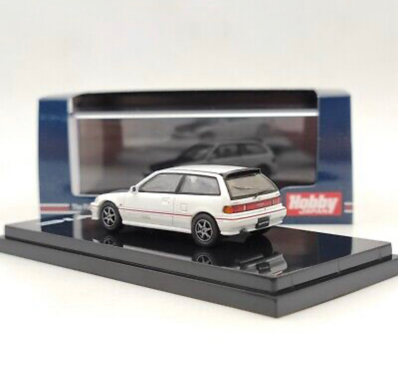 Hobby Japan 1:64 Honda Civic EF9 SiR Ⅱ Customized Version White With Carbon Hood