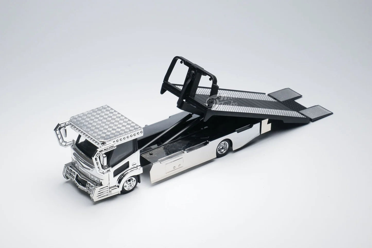 Micro Turbo 1:64 Dekotora Flatbed Tow Truck [Limited 999pcs]