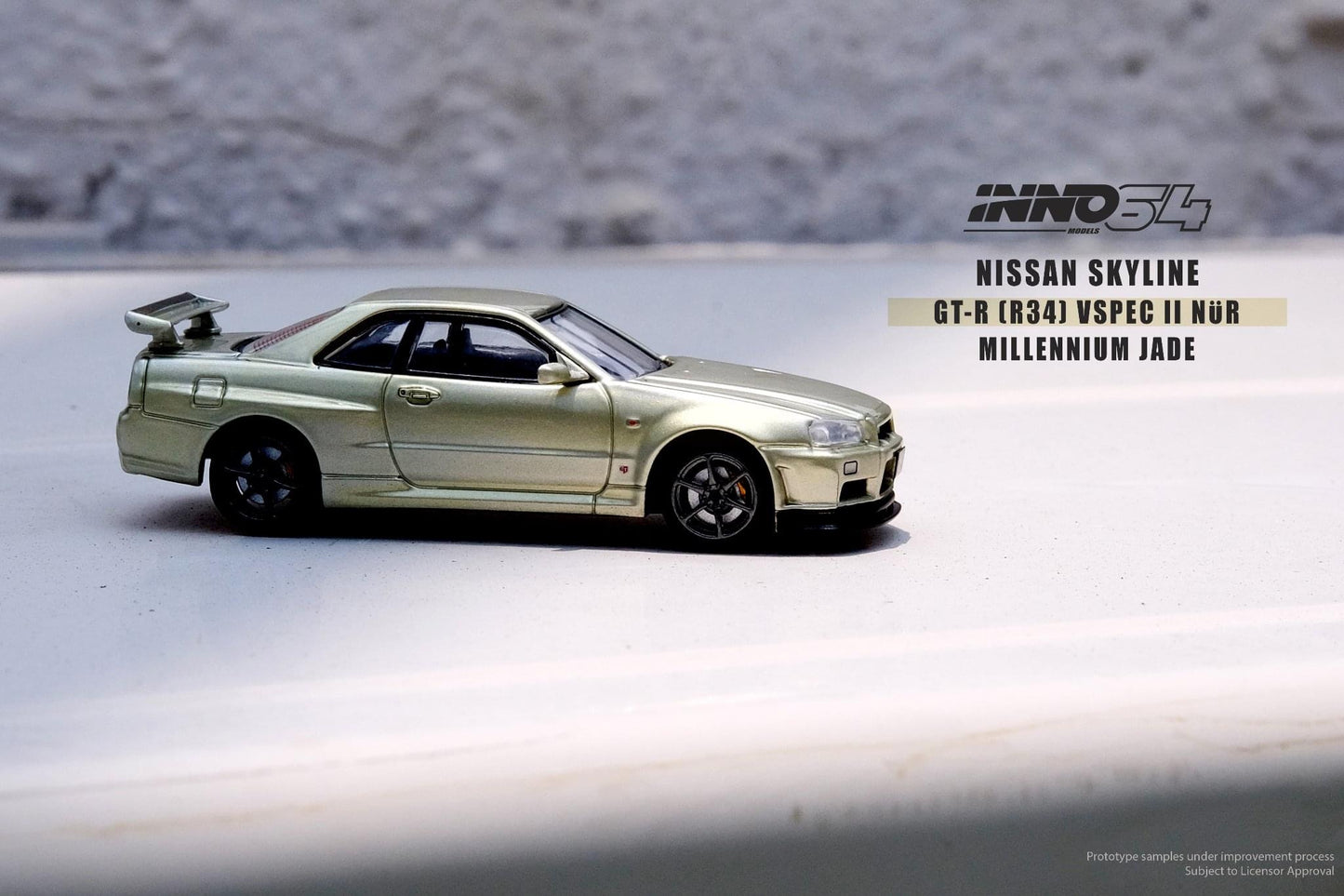 Inno64 1:64 Nissan Skyline GT-R R34 V-Spec II Nür Millenium Jade