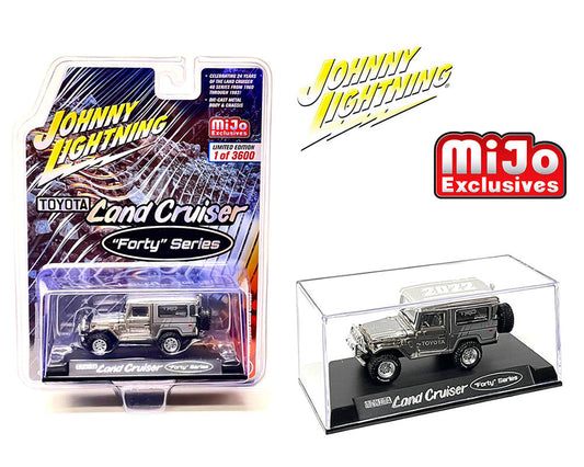 Johnny Lightning 1:64 1980 Toyota Land Cruiser “Forty” Series (Chrome) with Showcase - MiJo Exclusives