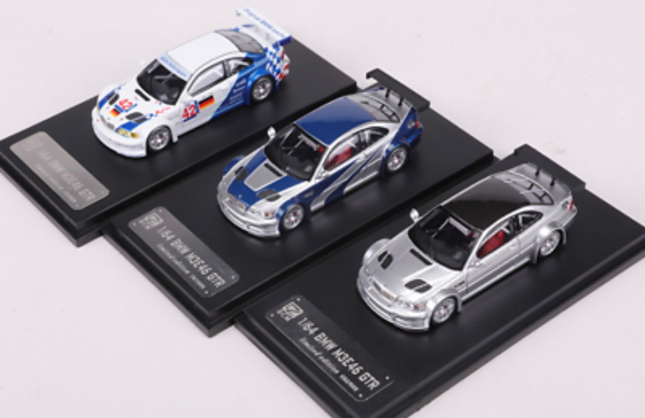 DCM 1:64 BMW M3 E46 GTR - 3 Styles