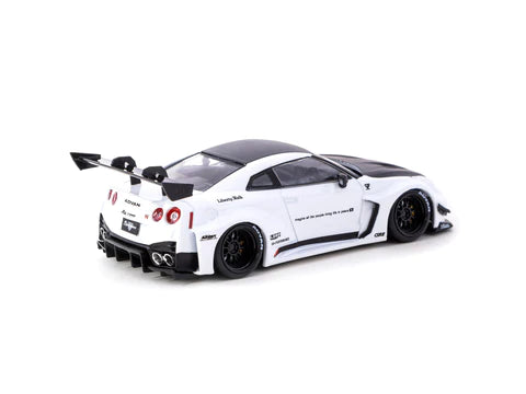 Tarmac Works 1:43 LB-Silhouette Works GT Nissan 35GT-RR White - Hobby43