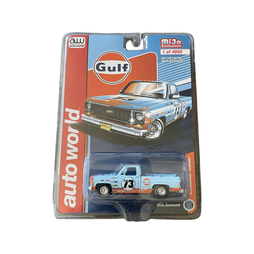 Auto World 1:64 MiJo Exclusive 1973 Chevrolet Cheyenne Gulf